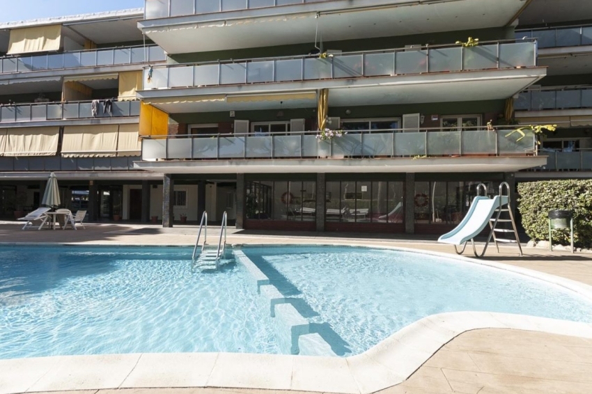 Let's Holidays Castelldefels (Let S Holidays Castelldefels)