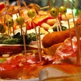 Let&#39;s go for tapas in Catalonia