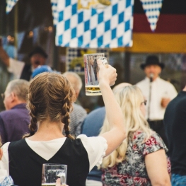 Gaudeix de l'Oktoberfest a Catalunya 2024!