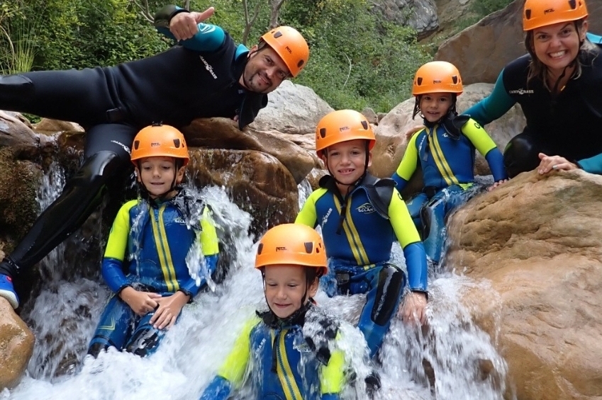 Water Trekking with Pyrenees Extrem! (04 Trekking Aquatic)