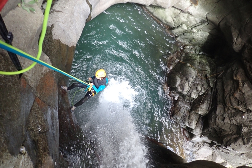 Ravin des Gorgues del Núria avec Pyrénées Extrêmes! (P8230050)