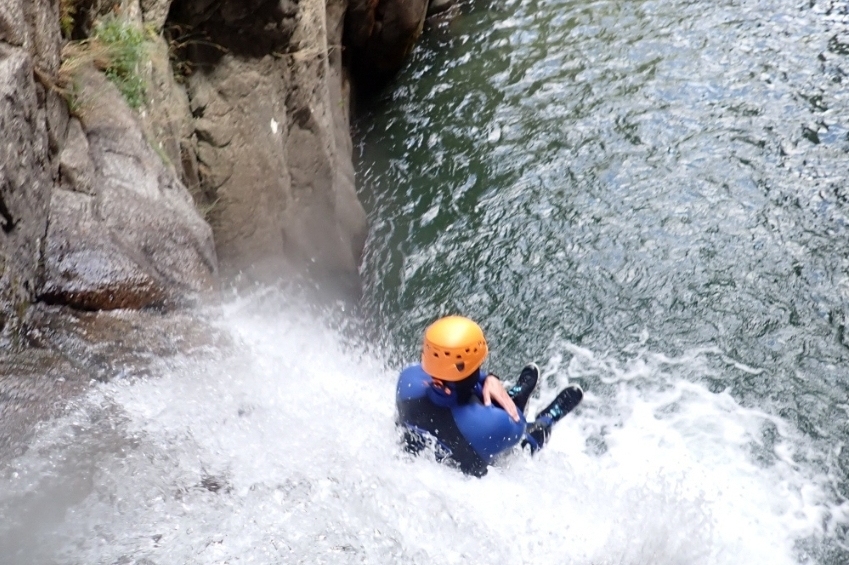 Gorgues del Núria Inferior ravine with Pyrenees Extrem (Barranc Gorgues Del Nuria 4)