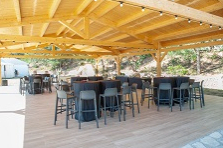 Celebraciones con menú especial en la Masía La Figuera (Pergola Casament Figuera)