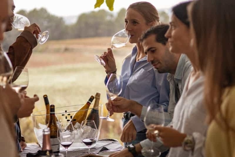 Crochet et vin avec Vins el Cep (06 Gent Bevent Sota Les Moreres)