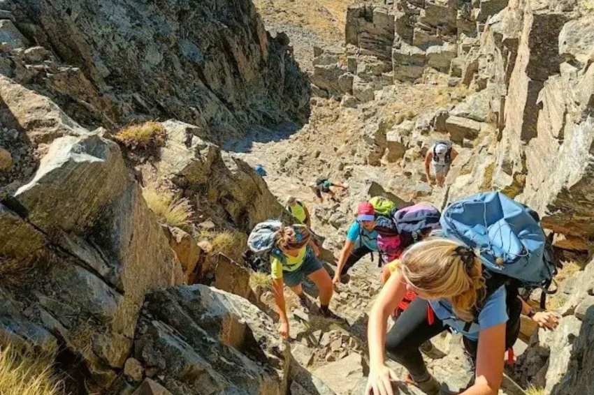 Guided hike in Canigó. Two-day adventure with 8Treks (Canigo Femturisme 4)