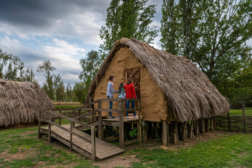 ¡Alojarse en Banyoles tiene premio! (Visita Parc Neolitic Draga Banyoles 2)