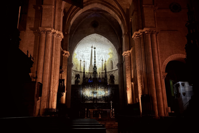 Cartographie El camí de la llum, Cathédrale de Tarragone, TGNA Cervantes 8 (Catedral De Tarragona El Cami De La Llum Tgna Apartaments Altar Mayor)