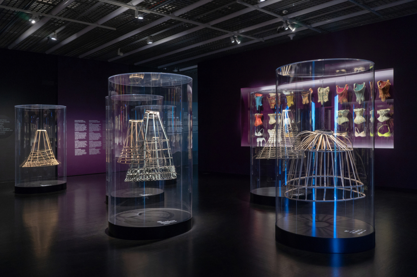 Exposicions del Museu del Disseny de Barcelona (El Cos Vestit_mdb_dhub_foto Dizydiaz 1)