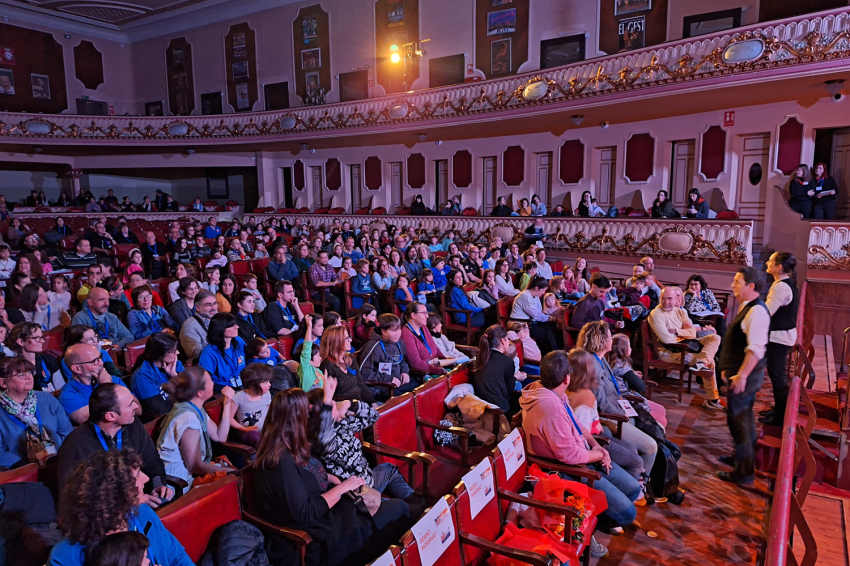 14è Tast despectacles familiars - Fundació Xarxa Espectacles familiars (20241130_115241)