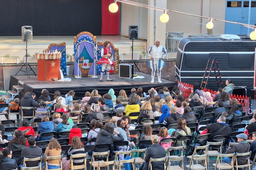 14è Tast despectacles familiars - Fundació Xarxa Espectacles familiars (20241130_135057)