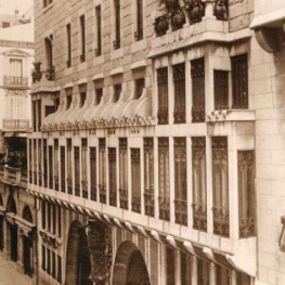 Visite guidée: Los Güell sur la Rambla. Quatre palais connectés