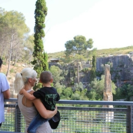 Visita lliure a la Pedrera romana del Mèdol