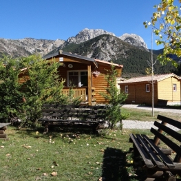 Oferta setmana santa en bungalow, descompte 30% + spa o pàdel&#8230;