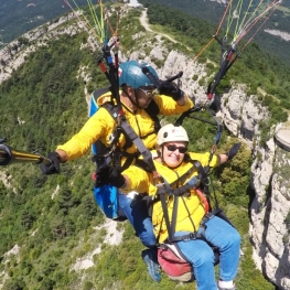 Paragliding flight: Figuerassa Viewpoints and Queralt Sanctuary
