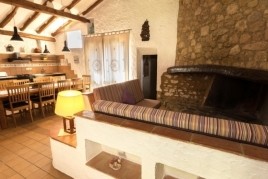 Escapade champêtre en famille ou entre amis, 9 personnes! Deux…