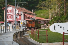 4-Day Tour of the Rhune Train and the French Basque Country