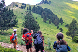 Moixeró Summit with the family - Guies d'Arrel