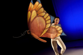 Rrrrrr, l'histoire d'une chenille au CaixaForum, Fondation La…