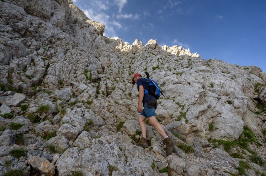 Pollegó Superior del Pedraforca à travers le cou de Verdet