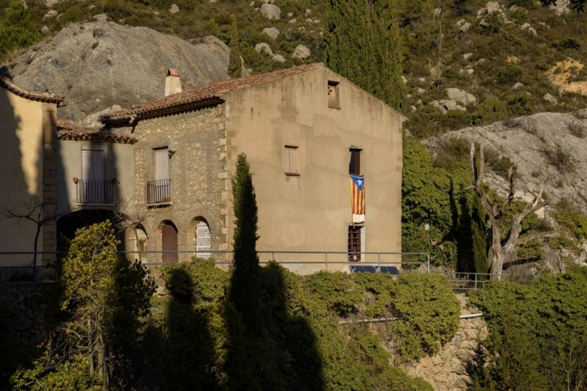 Roca Corbatera (Montsant) des de Sant Joan del Codolar (circular)