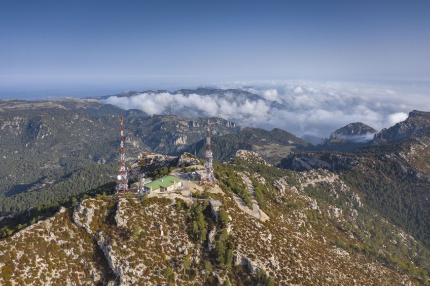 Ascenso al Mont Caro desde el refugio de Caro