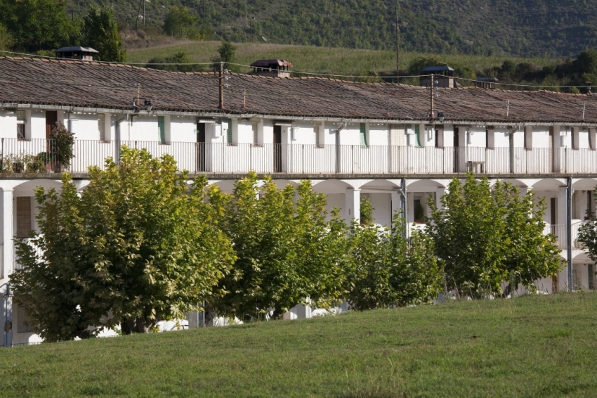 Les colònies tèxtils del Llobregat en cotxe elèctric, un món per descobrir