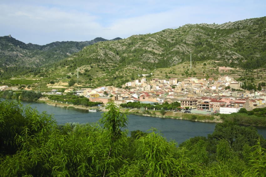 Aigua i vida a través de l'Ebre en cotxe elèctric