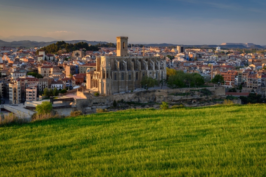 Cultura i llegendes de Ponent al cor de Catalunya en cotxe elèctric