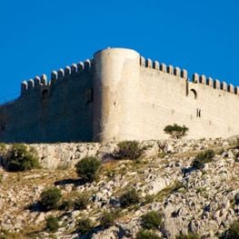 Castillos medievales en el entorno del Montgrí