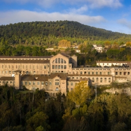 The Llobregat textile colonies by electric car, a world to discover