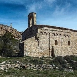 Route de Bellprat le château de Queralt