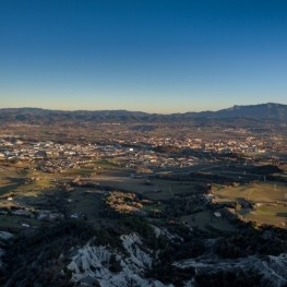 Colina de la Cruz de Gurb desde Sant Andreu de Gurb